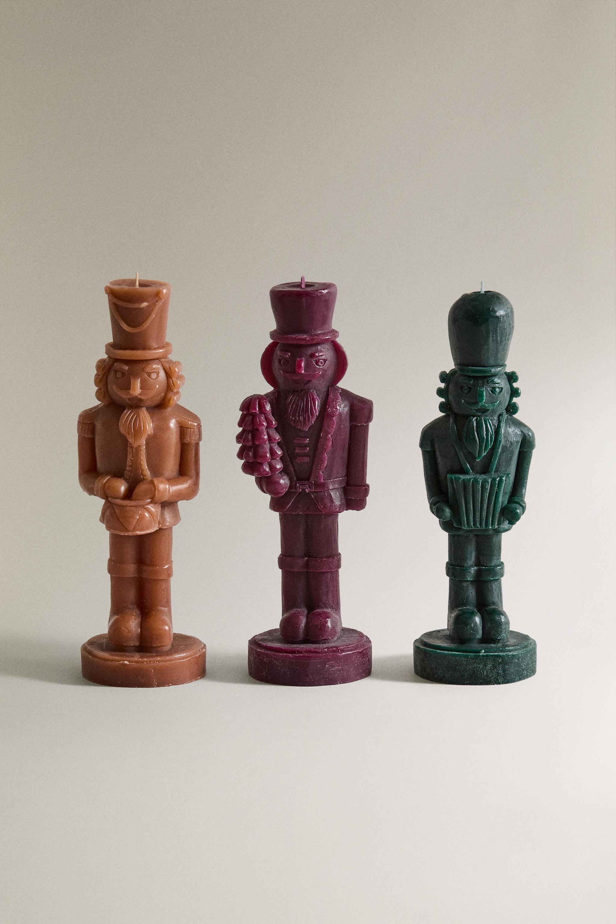 SET OF NUTCRACKER SCENTED CANDLES (SET OF 3)